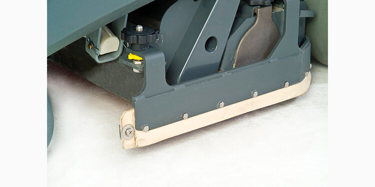 Lavadora de Pisos ADVENGER 3400 B - Imagem 3